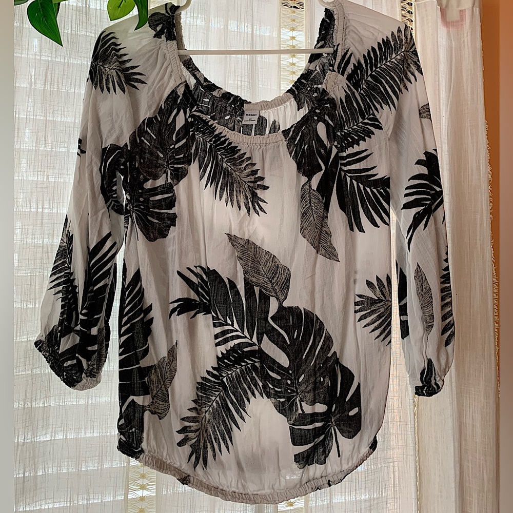 Old Navy Women’s White Black Tropical Leaf Gauze Top Size Extra Small